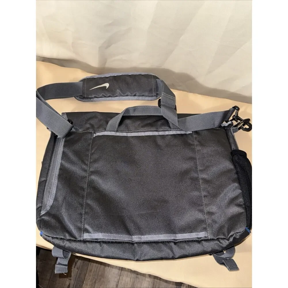 Nike description messenger